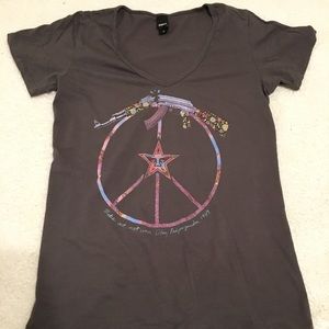 Cute Obey V-Neck T-Shirt